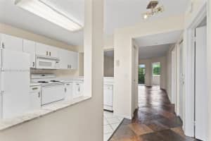 9511 Weldon Cir G406, Tamarac