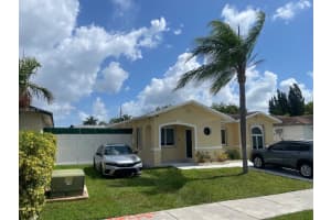 12453 Sw 197th Ter, Miami