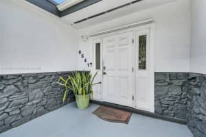 6541 McKinley St, Hollywood, FL 33024, Sold 08/08/25