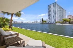 4000 Ne 170th St 108, North Miami Beach