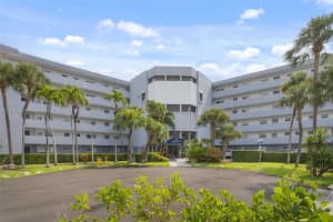 4000 NE 170th St APT 108, North Miami Beach, FL 33160, - MLS#A11818055