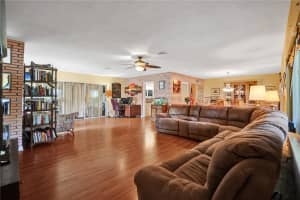 1242 Adams St Hollywood, FL 33019 - MLS#A11818105