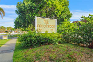 665 NE 195th St APT 123, Miami, FL 33179, - MLS#A11818178