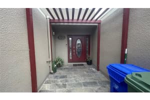 11040 S Lakeview Dr, Pembroke Pines, FL 33026, - MLS#A11818190