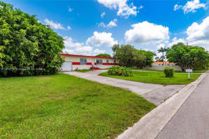 12445 SW 46th St, Miami, FL 33175, - MLS#A11818228