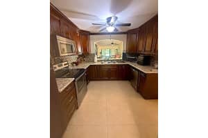 303 Lakeside Ct, Sunrise, FL 33326, Sold 07/28/25