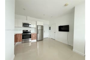 924 Marseille Dr #6, Miami Beach, FL 33141, - MLS#A11818273