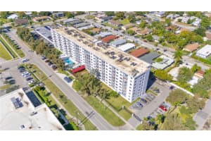 1251 Ne 108th St 810, Miami