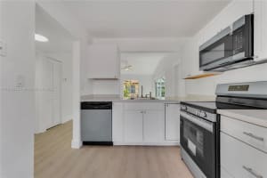 9550 W Heather Ln, Miramar, FL 33025 - MLS#A11818285