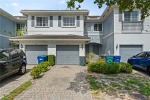 1416 Nw 34th Way, Lauderhill
