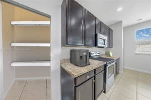 14776 SW 10th St, Pembroke Pines, FL 33027, - MLS#A11818306