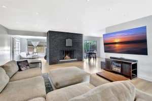613 Garden Ct, Plantation, FL 33317, Sold 07/17/25