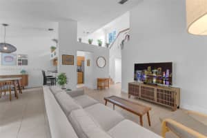 9550 Sw 140th Ct 9550, Miami