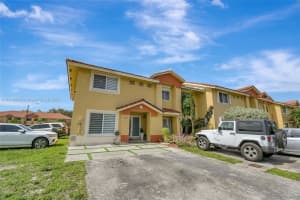5261 NW 190th St, Miami Gardens, FL 33055, Sold 09/05/25