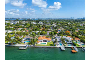 1730 Bay Dr Miami Beach, FL 33141 - MLS#A11818419