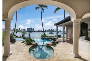 432 S Hibiscus Dr, Miami Beach