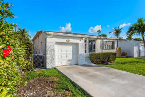 1545 Normandy Dr Miami Beach, FL 33141 - MLS#A11818469