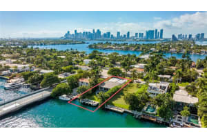 441 E Dilido Dr, Miami Beach