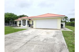 3897 Nw 22nd Ave Okeechobee, FL 34972 - MLS#A11818483