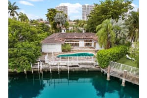 3446 Ne 168th St, North Miami Beach