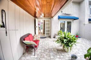 MLS# A11818519, Hialeah, Florida 33015