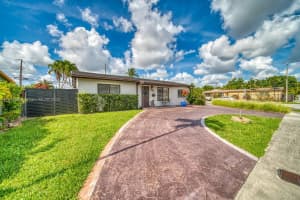 10850 SW 61st St, Miami, FL 33173, Sold 09/26/25