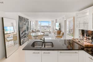 6801 Collins Ave #1401, Miami Beach, FL 33141, - MLS#A11818696