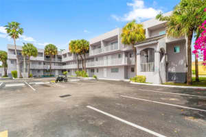 2660 W 76th St 106, Hialeah