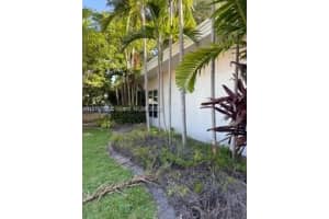 9740 E Broadview Dr, Bay Harbor Islands, FL 33154, - MLS#A11818787
