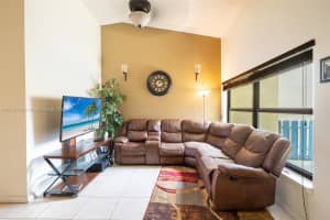 7382 NW 34th St, Lauderhill, FL 33319, Sold 10/14/25
