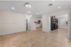 1601 Bay Rd APT 4, Miami Beach, FL 33139, - MLS#A11818794