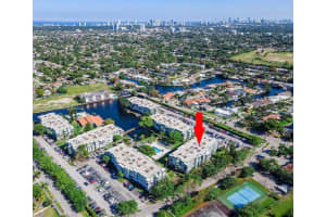 2781 Taft St 308, Hollywood