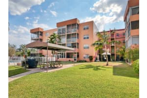 3048 E Sunrise Lakes Dr 319 Sunrise, FL 33322 - MLS#A11818827