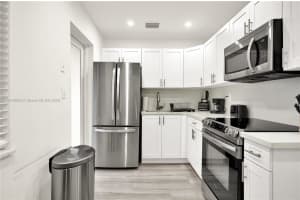 300 NW 82nd Terrace, Miami, FL 33150, - MLS#A11818830