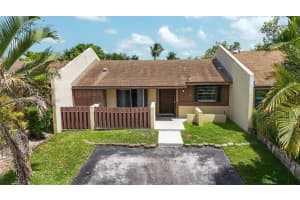 12224 SW 118th Ln, Miami, FL 33186, Sold 08/11/25