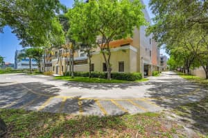 8440 SW 8th St APT 306A, Miami, FL 33144, - MLS#A11818884