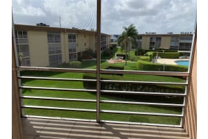 600 Village Green Ct APT 222, Palm Springs, FL 33461, - MLS#A11818908