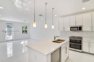 2621 NE 212th Terrace Unit 206, Miami, FL 33180, - MLS#A11818910