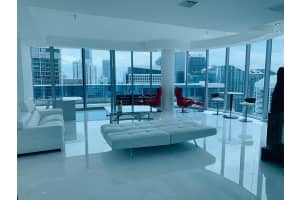 200 Biscayne Blvd Way APT 4702, Miami, FL 33131, Sold 08/05/25