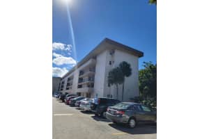 870 Nw 87th Ave 310, Miami