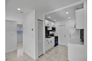708-710 N 20th Ave #1-2, Hollywood, FL 33020, - MLS#A11818981