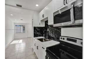 708-710 N 20th Ave #1-2, Hollywood, FL 33020, - MLS#A11818981