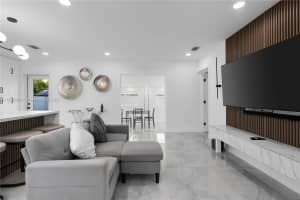 315 NW 106th St, Miami, FL 33150, - MLS#A11818994
