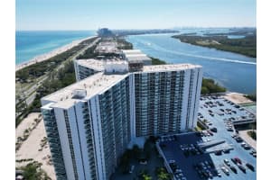 100 Bayview Dr 812, Sunny Isles Beach