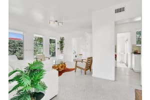 7537 W Treasure Dr, North Bay Village, FL 33141, - MLS#A11819088