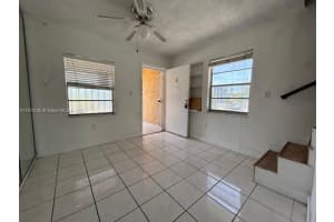 515 SW 3rd St APT 12, Miami, FL 33130, Sold 08/29/25
