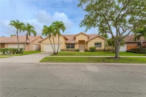 16176 NW 14th Ct, Pembroke Pines, FL 33028, Sold 07/31/25