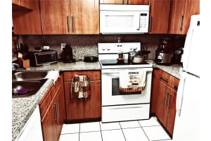 1082 W 79th St #25, Hialeah, FL 33014, - MLS#A11819166