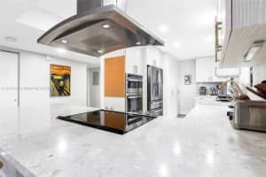 16039 Fairway Ln #113, Weston, FL 33326, - MLS#A11819187