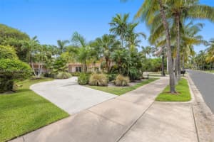 564 Golden Beach Dr, Golden Beach, FL 33160, - MLS#A11819237